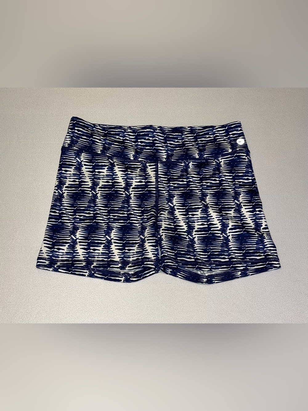Vineyard Vines athletic shorts